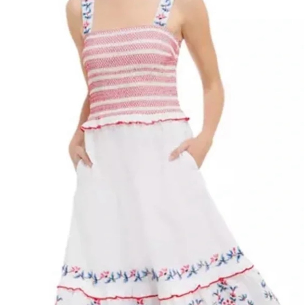 Draper James taylor smocked dress - Picture 2 of 7